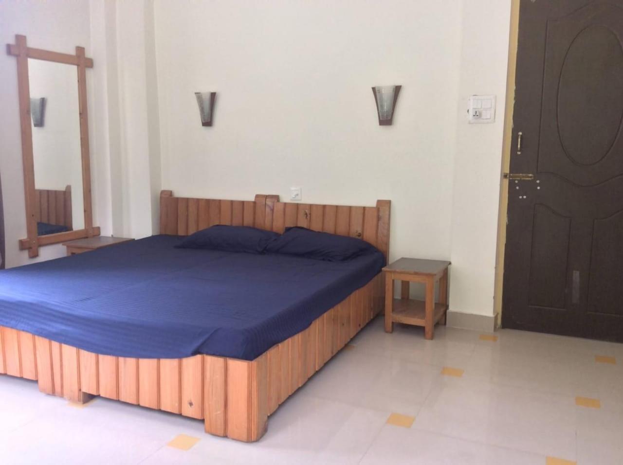 Oasis Guest House Bhagsu D'Shala Дармсала Экстерьер фото