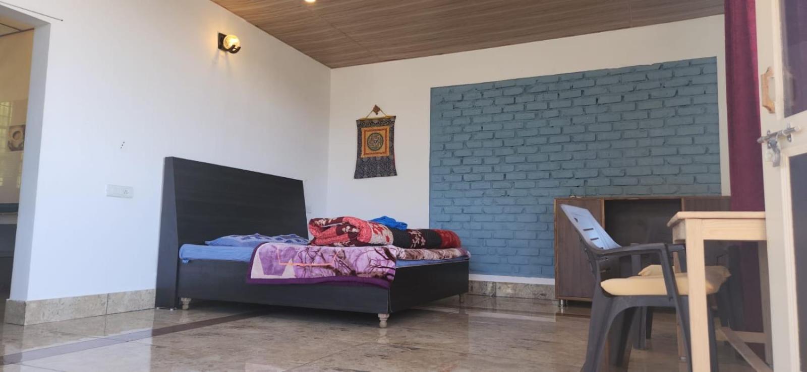 Oasis Guest House Bhagsu D'Shala Дармсала Экстерьер фото