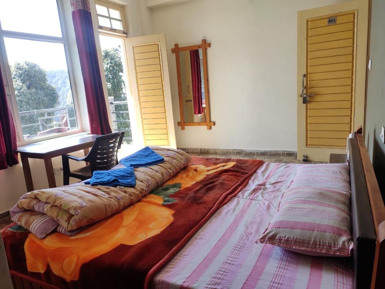 Oasis Guest House Bhagsu D'Shala Дармсала Экстерьер фото