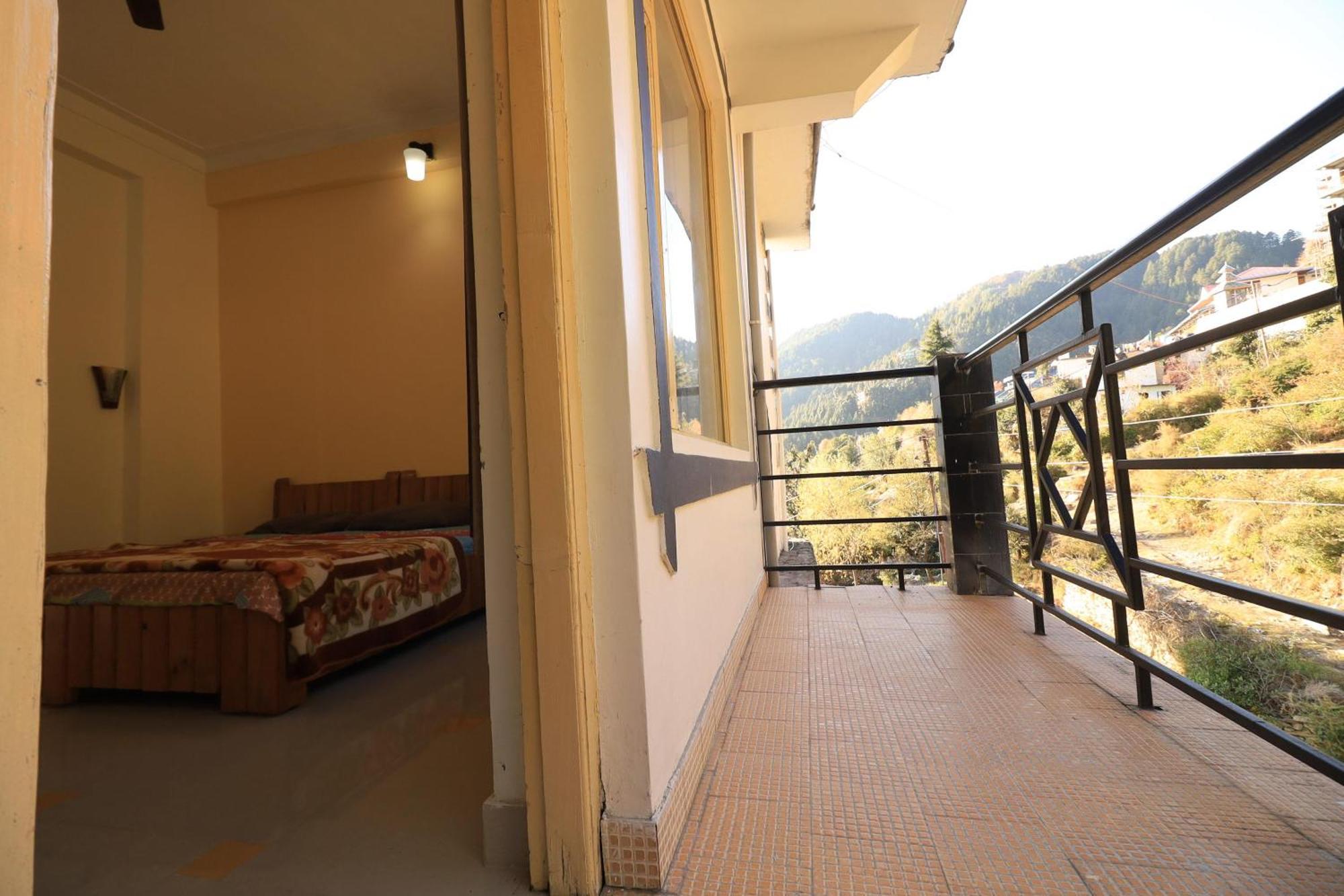Oasis Guest House Bhagsu D'Shala Дармсала Экстерьер фото