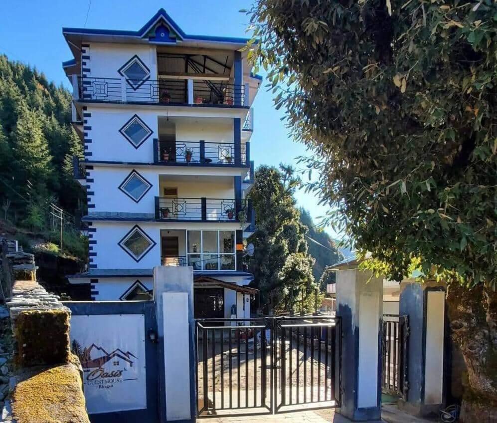 Oasis Guest House Bhagsu D'Shala Дармсала Экстерьер фото
